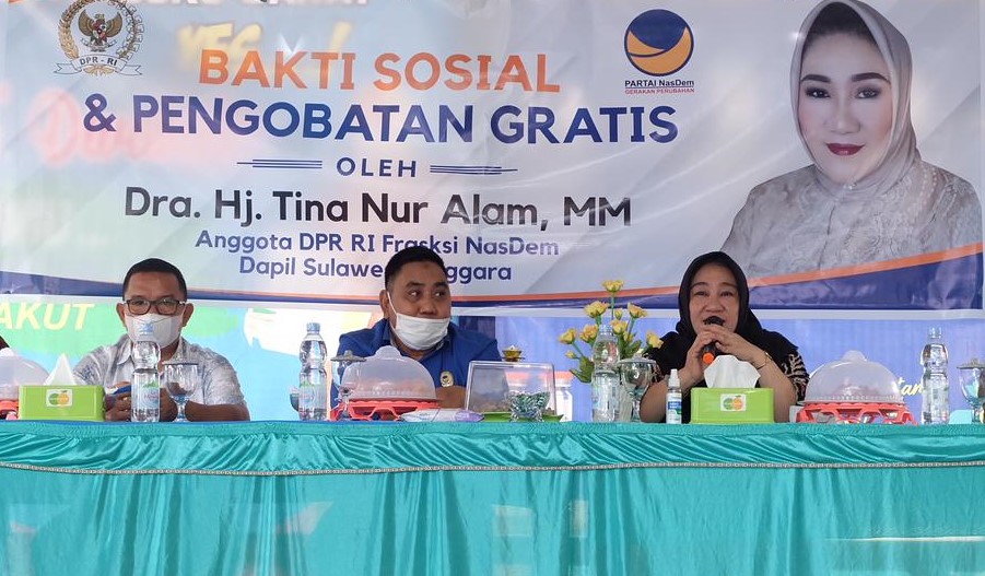 Tina Nur Alam Gelar Pengobatan Gratis di Konawe